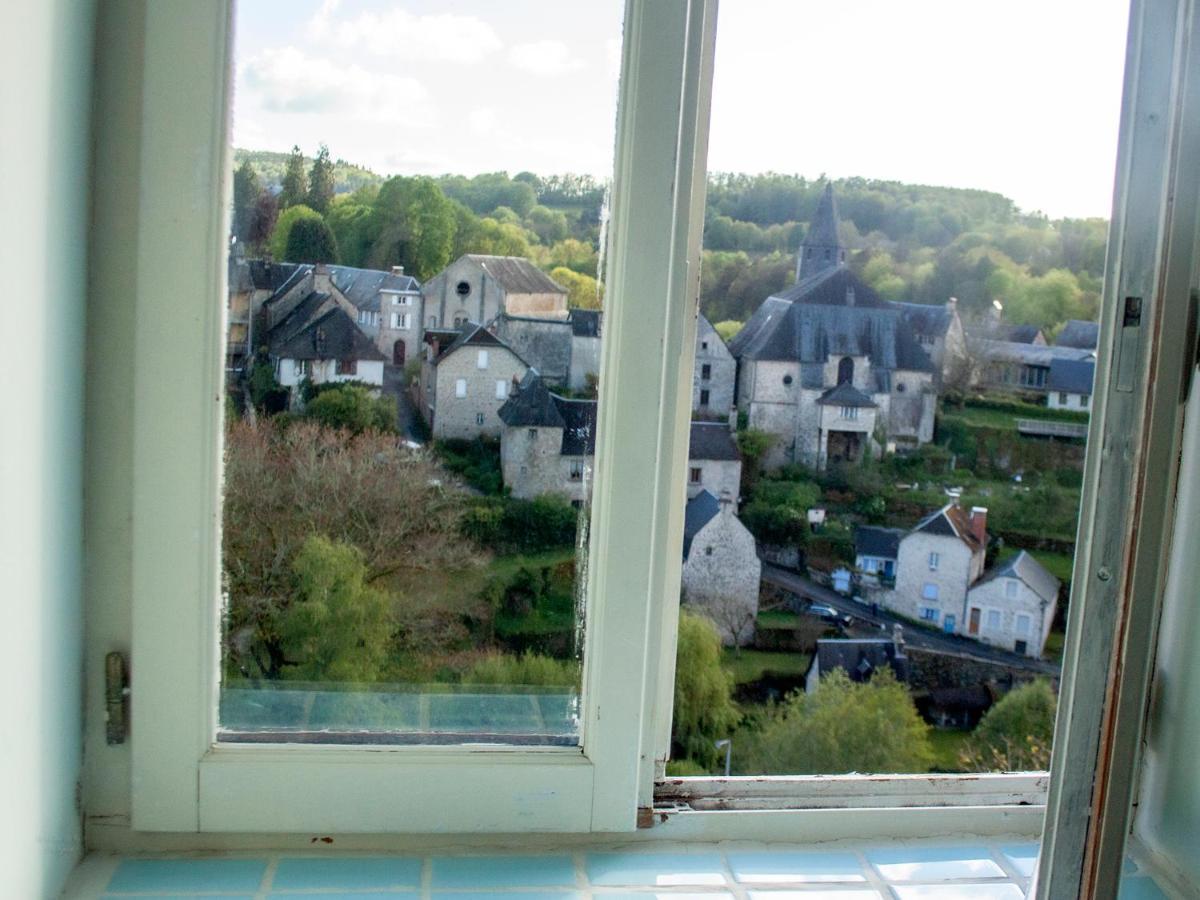 לינה וארוחת בוקר Treignac Vue Sur La Vezere מראה חיצוני תמונה